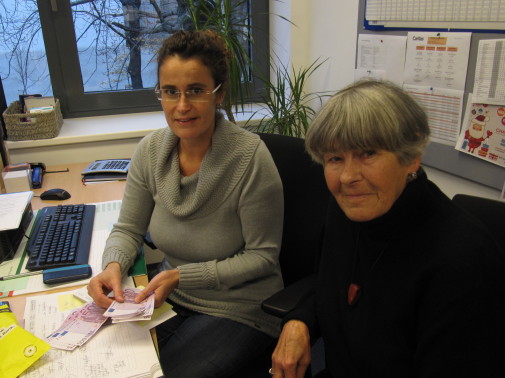 Wilke-Hartweger-Spenden-Uebergabe-2103