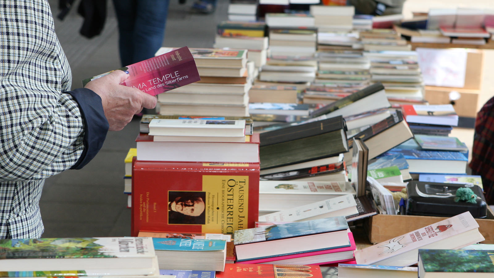 Der soziale Bücherflohmarkt in 1210 Wien Floridsdorf 